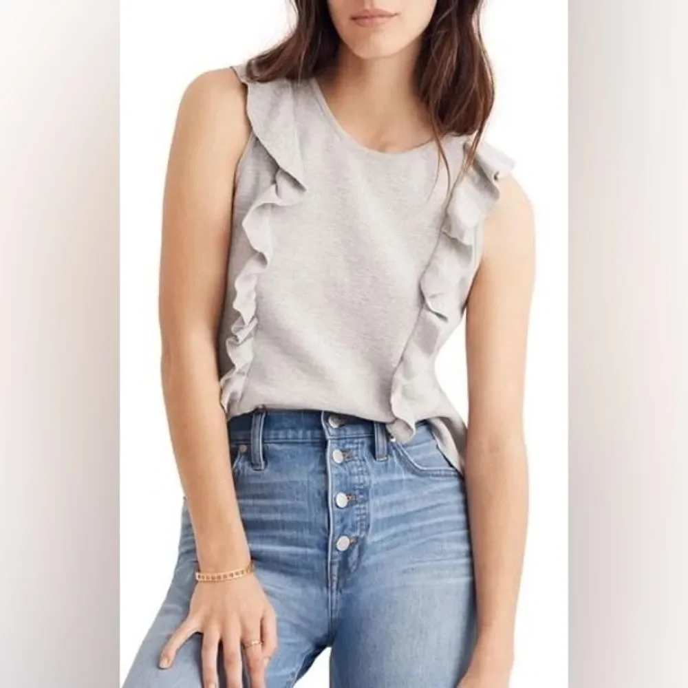 🌼 FINAL PRICE Madewell Ruffle Sweater Tank - Picture 1 of 4